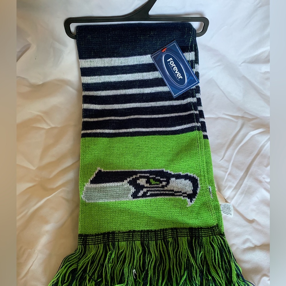 Forever Collectibles Seahawks, Super Bowl scarf